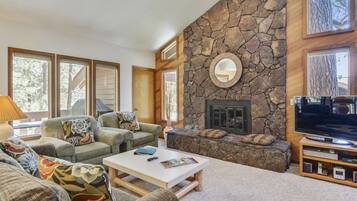 TV, fireplace, DVD player, table tennis