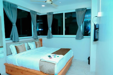 Deluxe Room | Free WiFi. Shivprakash Executive