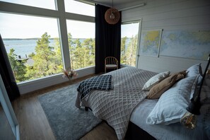 6 soverom, strykejern/-brett og sengetøy