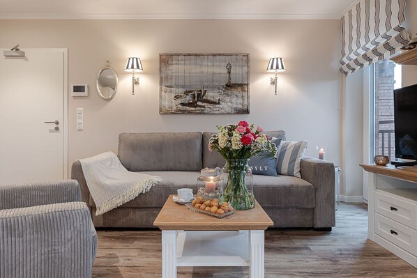 Unclassified image, 1 of 46, button