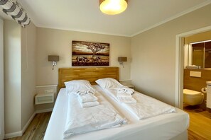 2 多间卧室、客房内保险箱、熨斗/熨衣板、WiFi