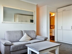 Fernseher, Stereoanlage