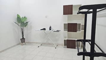 Bungalow, 4 Schlafzimmer, Raucher, Stadtblick | Innenbereich