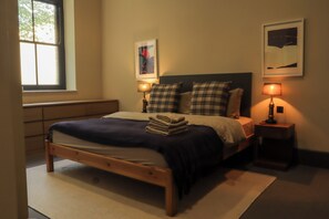 1 Schlafzimmer, Schreibtisch, Bügeleisen/Bügelbrett, kostenloses WLAN