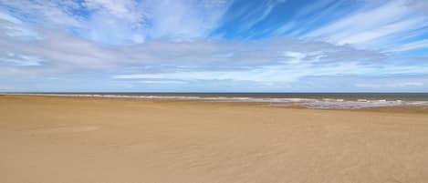 Cottage | Beach | Beach nearby
