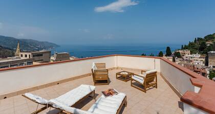 Giardino Degli Aranci With Terrace by Wonderful Italy