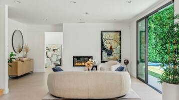 Luxe huis, meerdere bedden, toegang tot zwembad, uitzicht op zwembad (Casa Leona) | Interieur