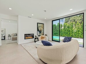 Casa Luxury, letti multipli, accesso alla piscina, vista piscina (Casa Leona) | Interni