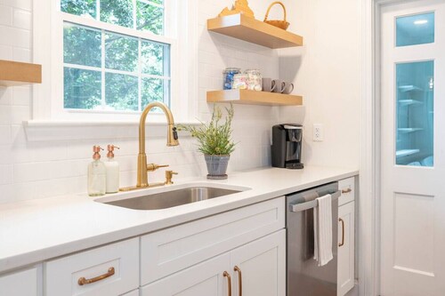 Beautiful 3 Bedroom Escape