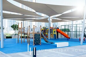 Außen-Kinderspielplatz