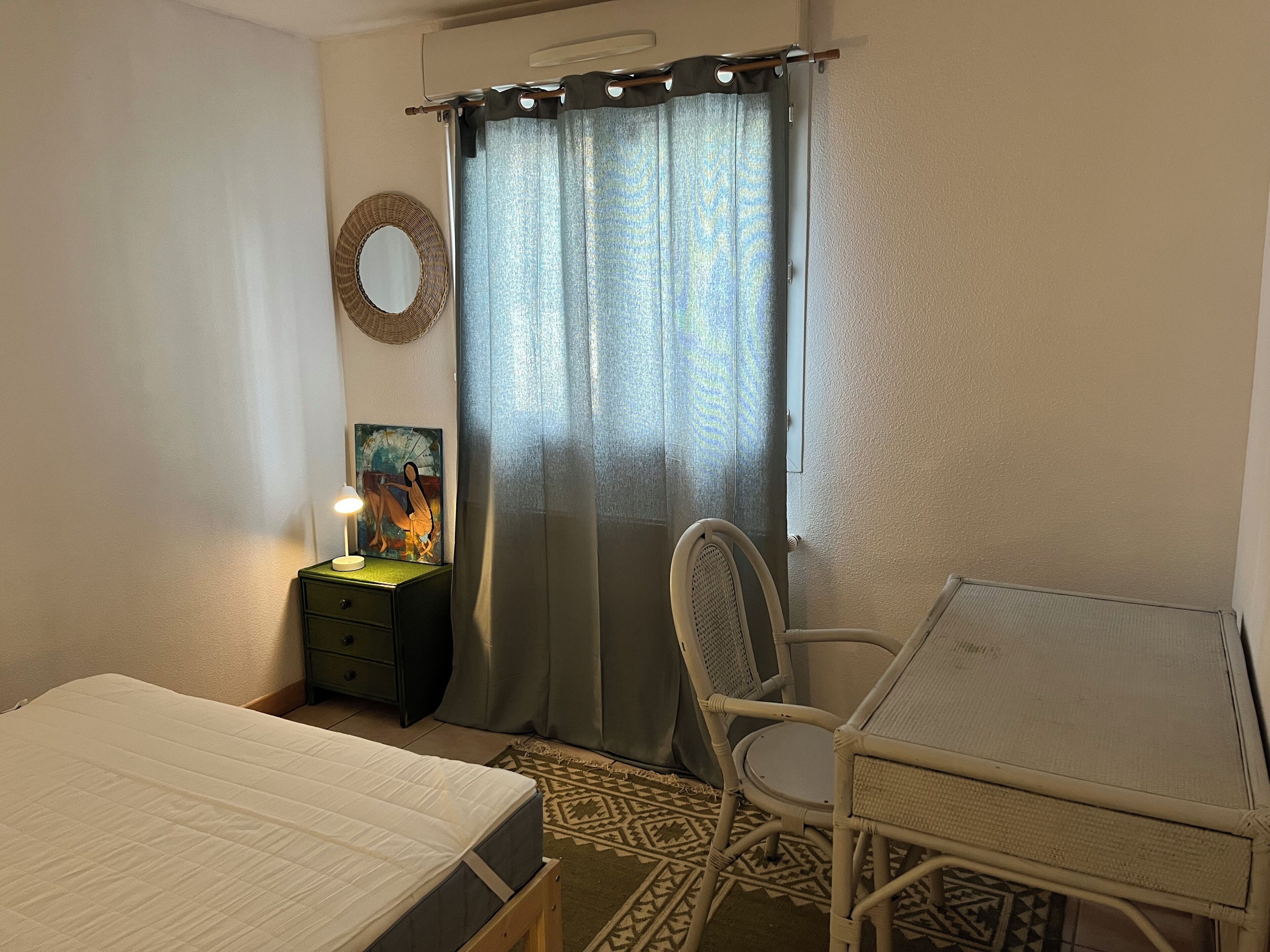 1 bedroom, iron/ironing board