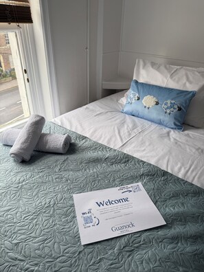Comfort Double Room | Free WiFi - Guanock Hotel (King's Lynn)