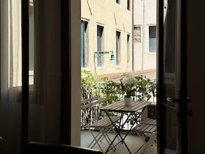 Superior Apartment | Terrace/patio