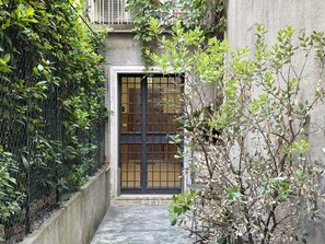 Front of property - Dimora 5318 (Venice)