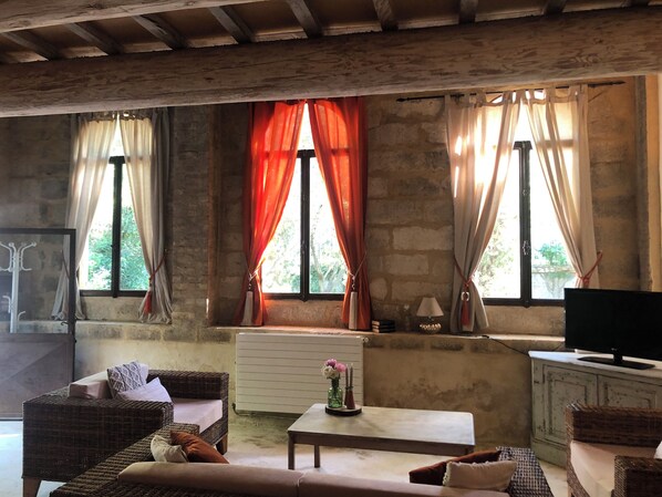 リビング エリア