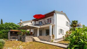 Exterior - Apartman Sunshine Njivice Krk by Villas Guide (Njivice)