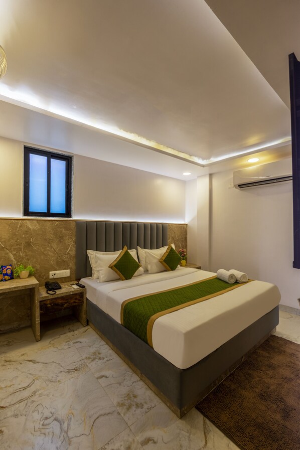 Deluxe Double Room | Soundproofing, iron/ironing board, free WiFi