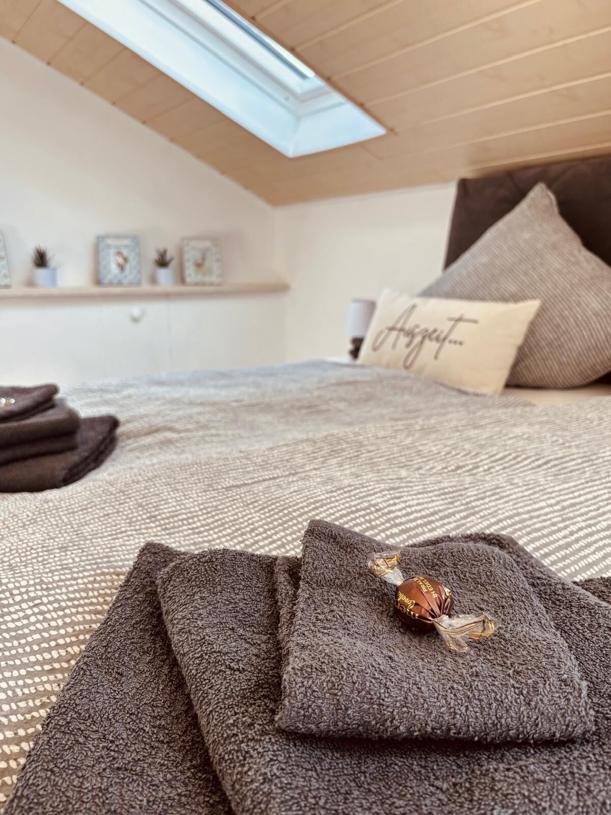 4 bedrooms, WiFi, bed sheets