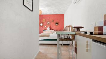 1 chambre, Wi-Fi, draps fournis