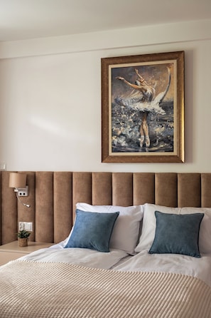 Deluxe Suite, Balcony | Iron/ironing board, free WiFi - Apartament przy Potoku 26 z parkingiem (Zakopane)