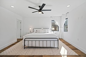 1 chambre, fer et planche à repasser, accès Internet, draps fournis