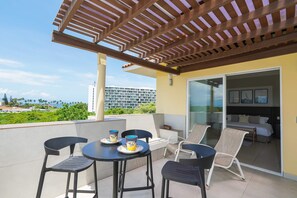 House | 3 bedrooms - Sleeps 10 Views Beach 1 Block (Nuevo Nayarit)