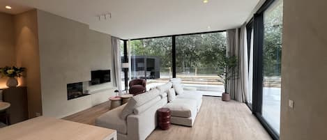 Apartment, Accessible | 4 bedrooms