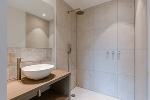 Apartamento, accesible para personas con discapacidad | 4 dormitorios