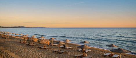 Studio | 1 bedroom, Internet