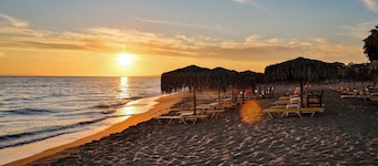 Kourouta Beachfront Escape Walk to the Waves
