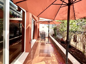 Apartment | 2 bedrooms, Internet - CCA 2BR Pantheon Boulevard Retreat (Dubai)