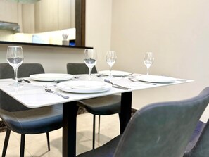 アパートメント | 2 室のベッドルーム、インターネットアクセス