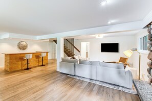 Casa (5 Bedrooms) | Parte interna