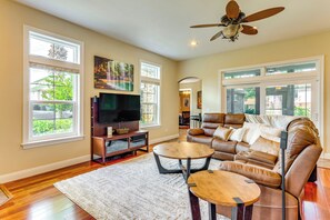 House (5 Bedrooms) | Interior