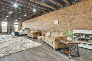 Apartment (0 Bedroom) | Interior - Deck + River View: Loft in Downtown Hannibal (Hannibal)