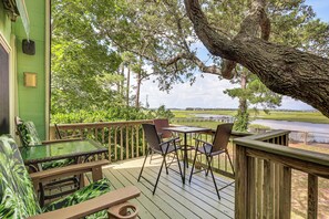 House (3 Bedrooms) | Interior - Amazing Views! One More Day Escape on Oak Island (Oak Island)