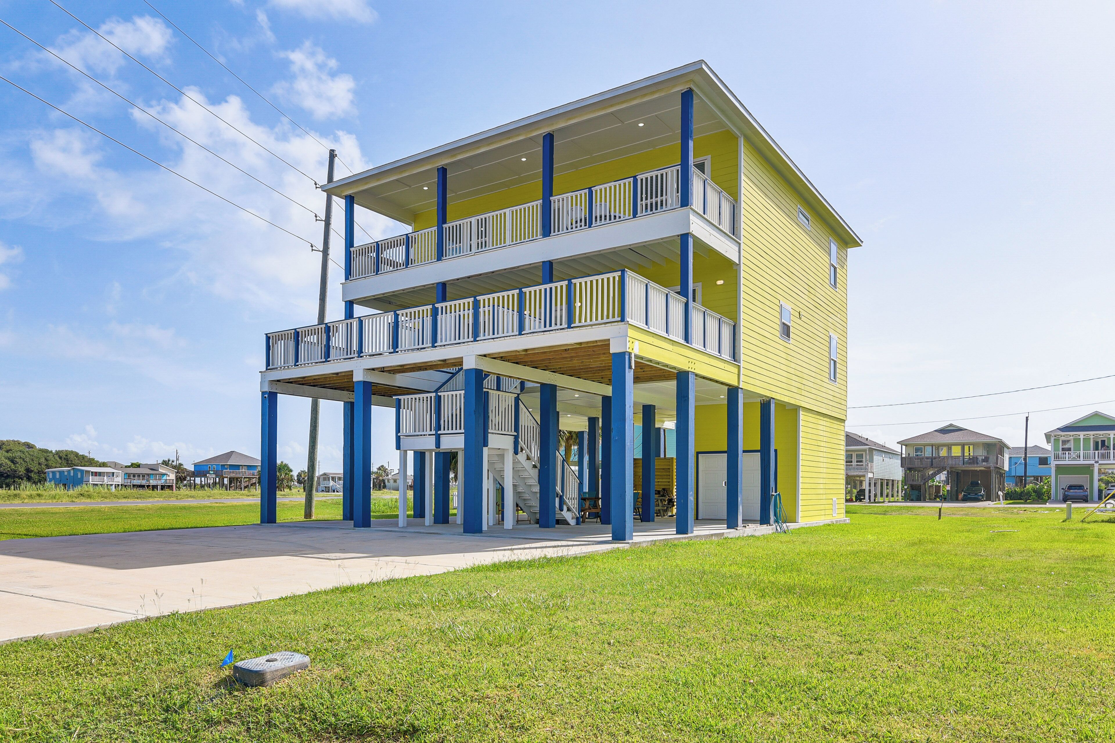 House (5 Bedrooms) | Front of property