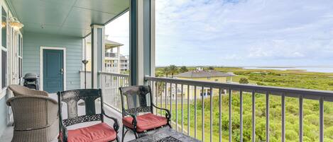 Apartment (2 Bedrooms) | Front of property