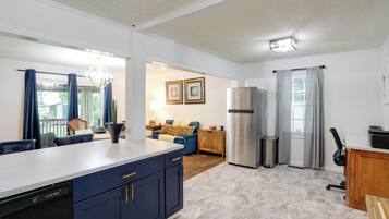 Cottage (3 Bedrooms) | Interior