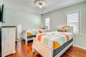 Apartment (2 Bedrooms) | Interior - Steps to Sand: Walkable Condo in Myrtle Beach! (Myrtle Beach)