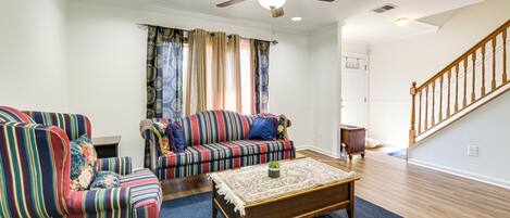 Apartment (3 Bedrooms) | Front of property