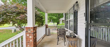 Cottage (2 Bedrooms) | Interior