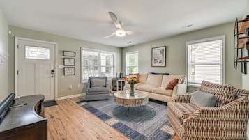 Cottage (2 Bedrooms) | Interior