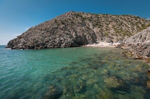 Beach nearby, sun-loungers