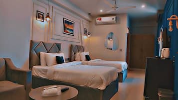 Deluxe Double Room | Free WiFi