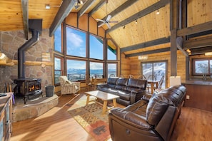 TV, fireplace - BIG Views 4 Bed Home, Pet Friendly + Hot Tub! (Tabernash)