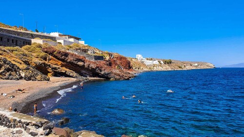 Santorini's Old Mill Serene Getaway by Pori Beach