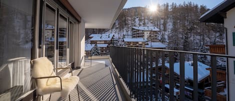 Leilighet – deluxe, ikke-røyk, byutsikt | Terrasse/patio