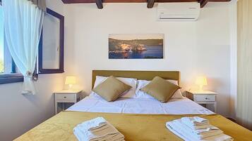 1 camera, Wi-Fi, lenzuola