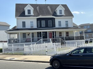 House, 3 Bedrooms | Exterior
